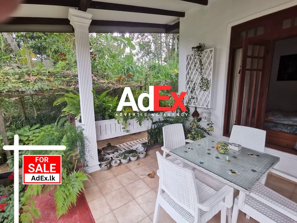 House for Sale in Gelioya Kandy