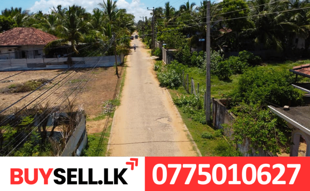 Land for Sale in Onthachimadam Kalmunai Batticaloa Main Road