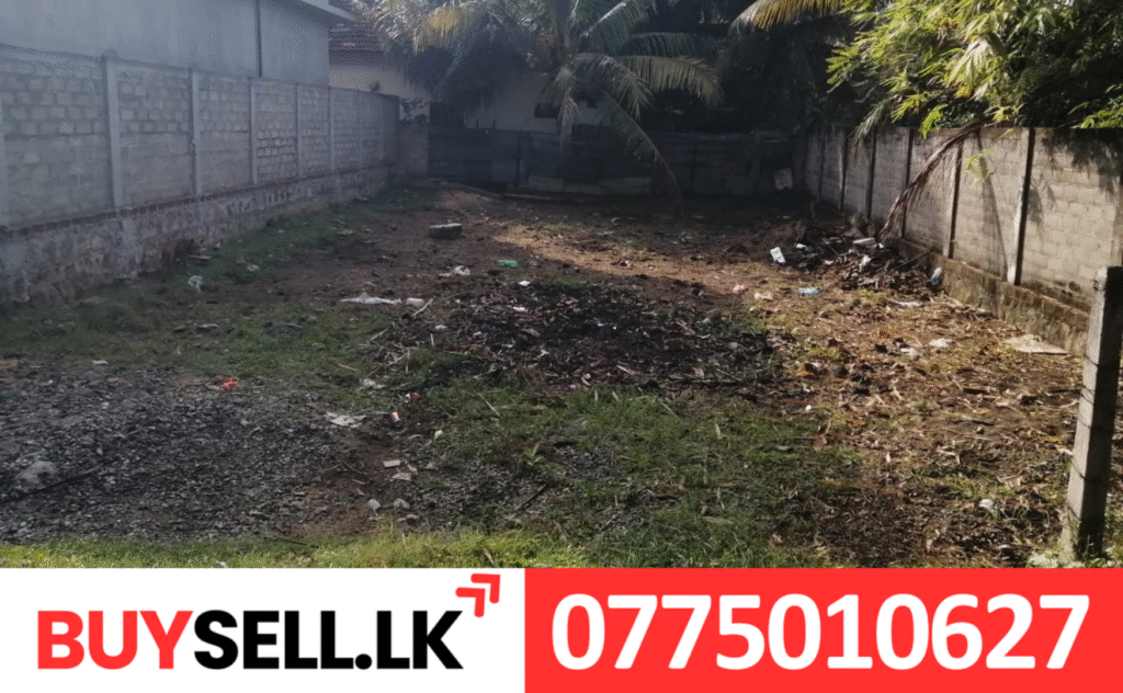 Land for sale in Koolawadi