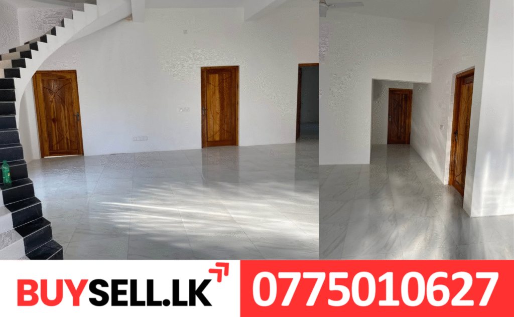 House for Sale in Kokkuvil near to Police Station